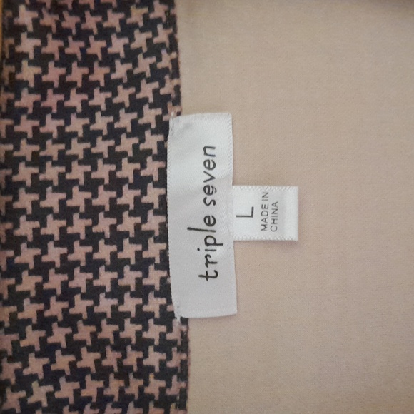 Black and Tan Houndstooth Blazer With Belt - Picture 2 of 7